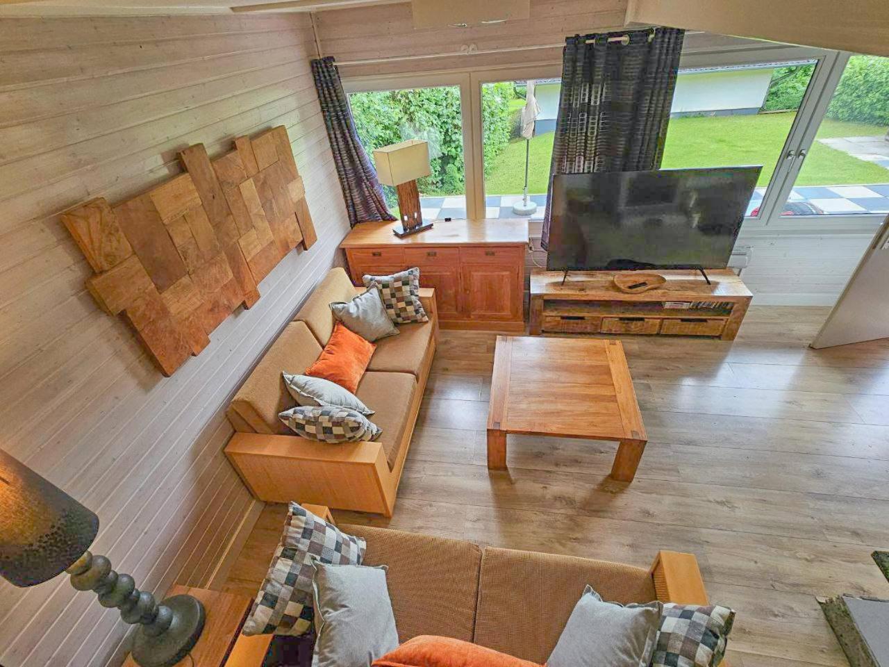 Ferienhaus "Gestiefelter Kater" Am See Im Bergland Kirchheim  Exterior foto