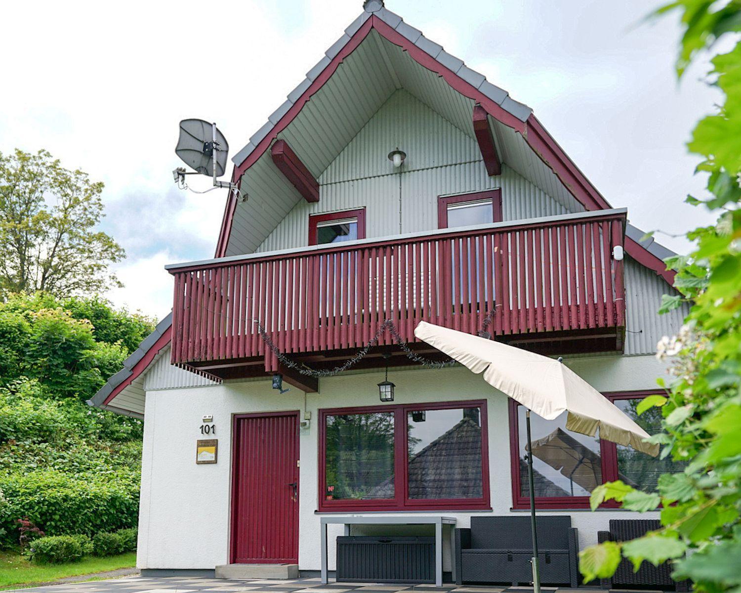 Ferienhaus "Gestiefelter Kater" Am See Im Bergland Kirchheim  Exterior foto